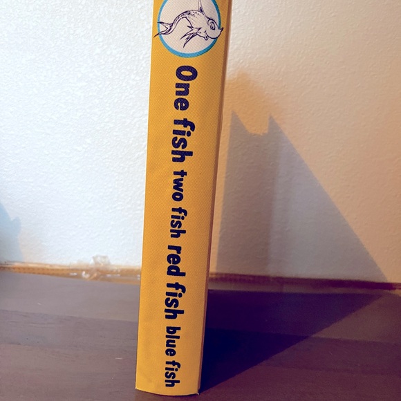 Dr. Seuss storage box - Picture 2 of 4